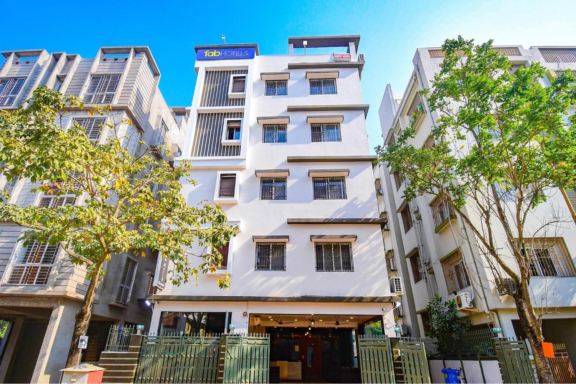 Fabhotel Dream World Residency - Nr Biswa Bangla Gate Kolkata Exterior photo