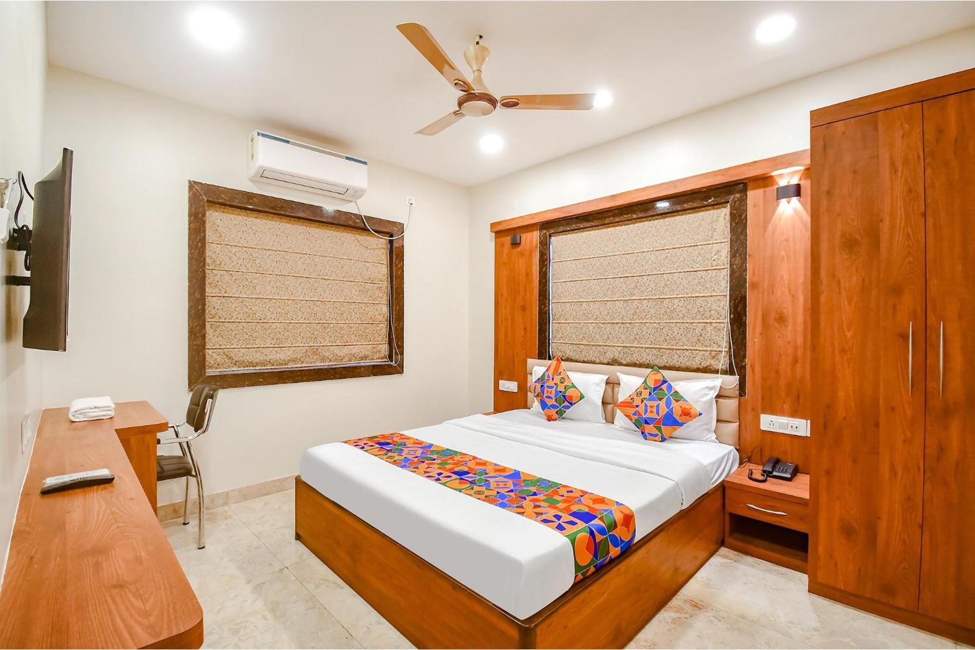 Fabhotel Dream World Residency - Nr Biswa Bangla Gate Kolkata Exterior photo